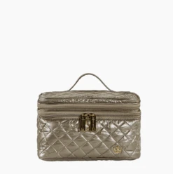 Oliver Thomas Not A Trainwreck Case -Fashion Clothing Store 152130aeScreenshot 202023 06 28 20135345