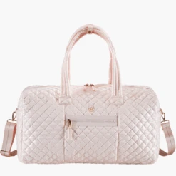 Oliver Thomas 24/7 Weekender Duffle -Fashion Clothing Store 6777f24fOTB1009PETALPINK1FRONT 1024x fedf2004 c6e6 444b 8204 ff8208fbb348
