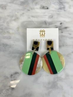 Sunshine Tienda Sea Turtle Circle Earring