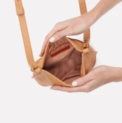 Hobo Pier Small Crossbody In Sandstorm -Fashion Clothing Store 8b297788Screenshot 202023 09 15 20101046
