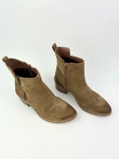 Maze Walk Boots -Fashion Clothing Store IMG 1754