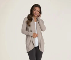 Barefoot Dreams CozyChic Lite Circle Cardigan -Fashion Clothing Store Screenshot 2022 01 20 143037