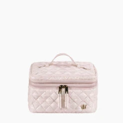 Oliver Thomas Not A Trainwreck Case -Fashion Clothing Store b965f2bbScreenshot 202022 03 16 20112142